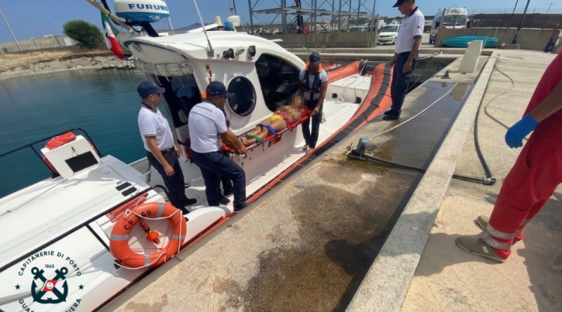 Drammatica caduta sulla scogliera di Copanello: salvata via mare dalla Guardia Costiera