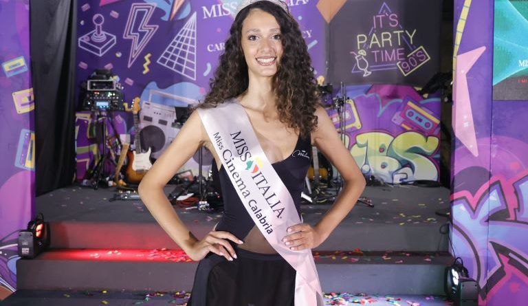 Miss Italia Calabria: Valeria Borelli vince la fascia di Miss Cinema 2026 ad Aiello Calabro