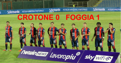 Falsa partenza per il Crotone: il Foggia passa allo Scida (0-1). Salita subito ripida per i rossoblù