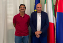 Crotone, salva un bagnante in arresto cardiaco: il sindaco Voce riceve e ringrazia il bagnino eroe Massimo Cosco