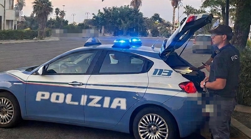 Crotone, stalker ossessivo finisce in carcere: aveva violato il divieto di avvicinamento nonostante il braccialetto elettronico