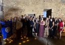 Successo e suggestione al Castello di Strongoli: la magia di “Candle Harmony” inaugura il Festival Leonardo Vinci