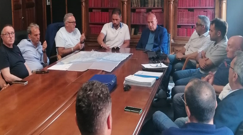 Emergenza idrica a Crotone: vertice in Comune per coordinare interventi e piano strutturale