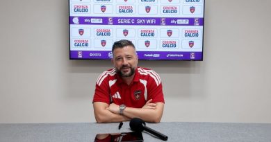 Serie C, parte la stagione del Cosenza. Coppitelli: «Identità chiara e tanto entusiasmo, a Cerignola per fare bene»