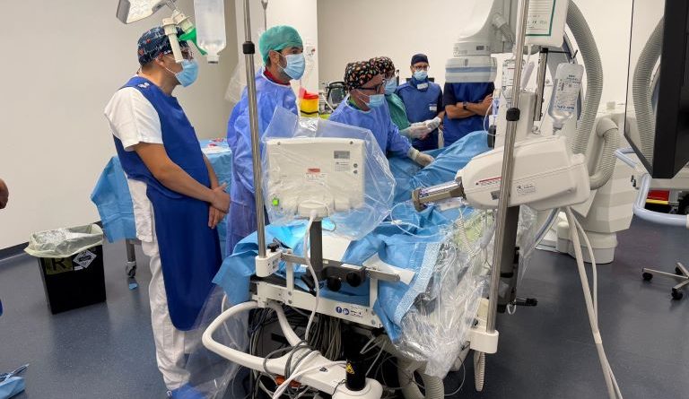 Sanità, svolta all’ospedale di Lamezia: attiva la nuova cardiologia interventistica, eseguite le prime “procedure zero”