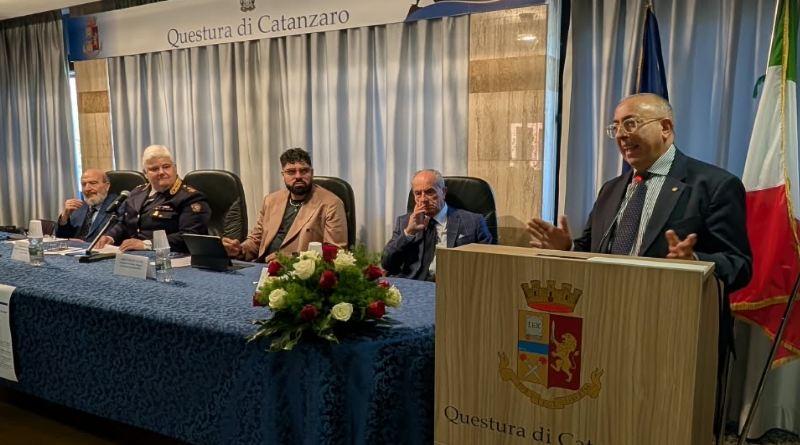 Il ricordo di Vincenzo Rotella, il poliziotto che amava Catanzaro
