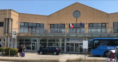 Aeroporto di Crotone, Barbuto (M5S) incalza la Regione: «Trasparenza su fondi e gestione dello scalo»