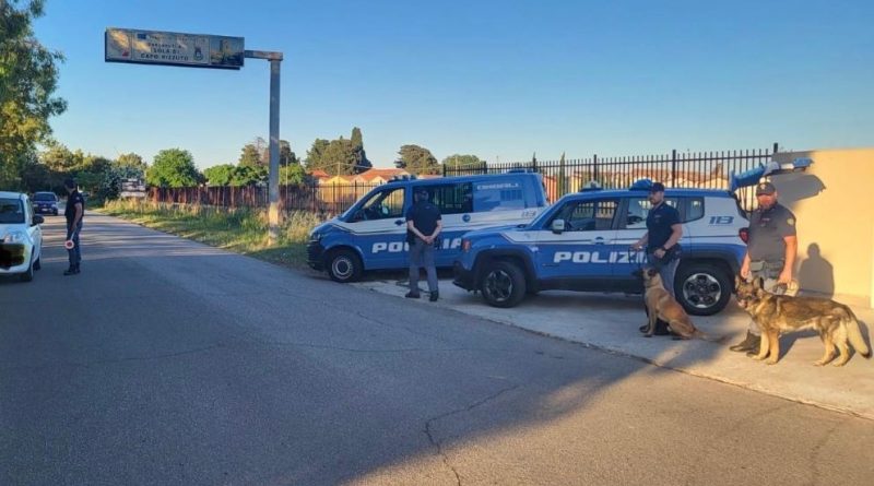Sicurezza, scatta la stretta della Polizia tra Crotone e Isola Capo Rizzuto: controlli a tappeto e una denuncia