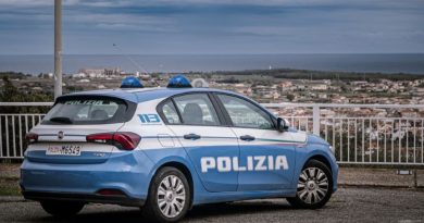 Sicurezza, scatta l’operazione “Alto Impatto” a Crotone e Cirò Marina: centinaia di controlli e verifiche a tappeto