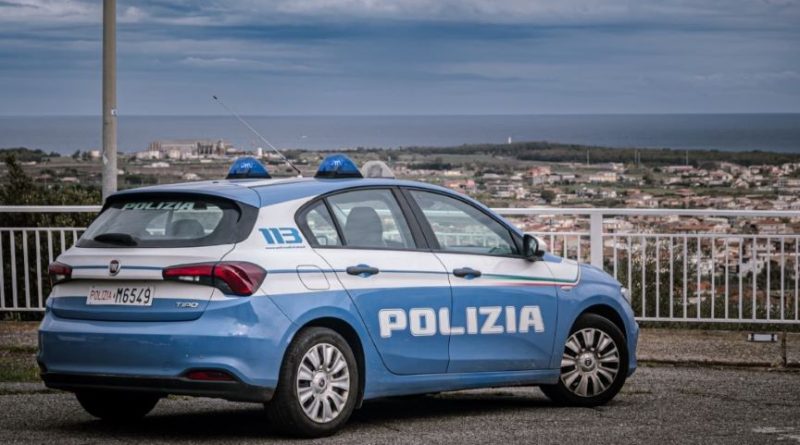 Sicurezza, scatta l’operazione “Alto Impatto” a Crotone e Cirò Marina: centinaia di controlli e verifiche a tappeto