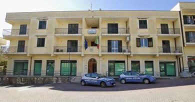 Incubo stalking a Polistena: tormenta l’ex compagna che lo rifiuta, rintracciato e allontanato dalla Polizia