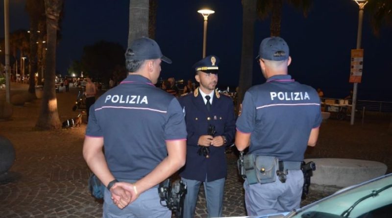 Crotone, estate sicura sotto il controllo della Polizia: tolleranza zero sulla movida e presidio costante del territorio