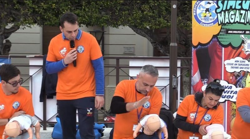 Dai banchi di scuola al fumetto: nasce “SIMEUP HEROES”, la collana che insegna ai ragazzi a salvare vite