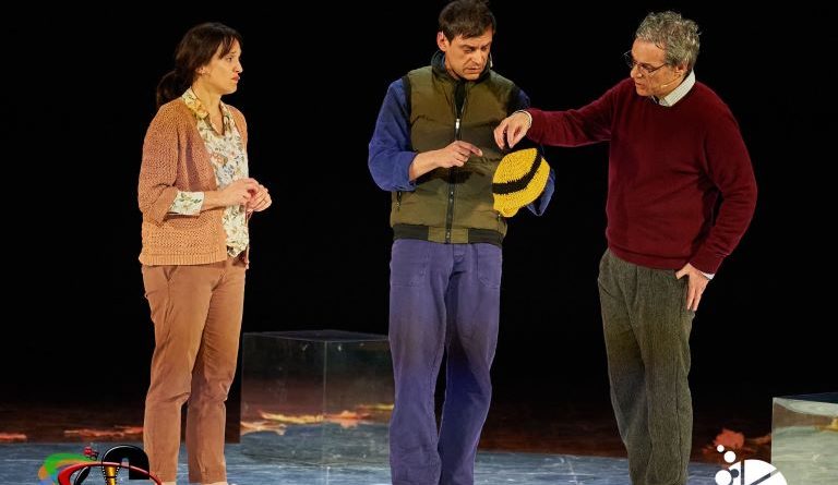 “Meno di due”: buona la prima per il Teatro l’Incanto. Catanzaro ritrova la sua casa delle emozioni