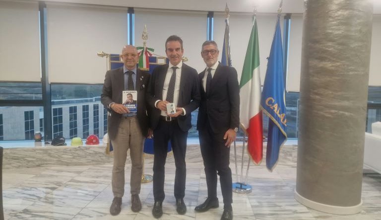 Sviluppo locale e legalità: incontro istituzionale in Regione con “La Tazzina della Legalità” sul progetto dell’approdo turistico di Vibo Marina