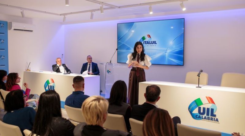 VIDEO – Violenza sulle donne, la UIL scende in campo: al via la formazione per gli operatori di “Spazio Sicuro”
