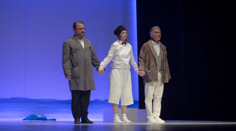 TEATRO COMUNALE “SCARAMUZZA” / Una serata di grande impatto emotivo per la rassegna curata dal Comune di Crotone.