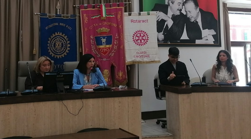 Crotone si muove per la prevenzione: torna la “StraSalute” tra sport, visite gratuite e il protagonismo dei giovani