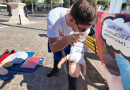 VIDEO – Manovre salvavita in piazza: a Crotone centinaia di cittadini imparano le manovre d’emergenza