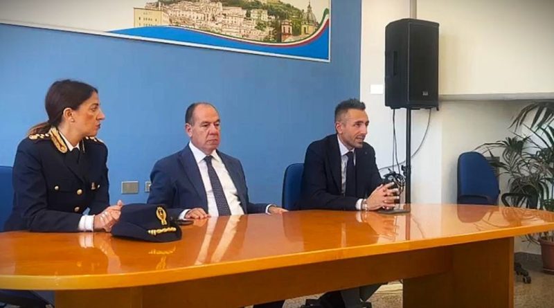 Nuovo colpo di scena ai vertici della Questura di Cosenza: Giuseppe Valerio è il nuovo capo della Squadra Mobile
