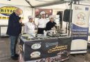 Il futuro dell’enogastronomia ha il volto dei giovani: gli studenti dell’IIS “Mancini-Tommasi-Todaro-Cosentino” conquistano la Festa del Cioccolato di Cosenza